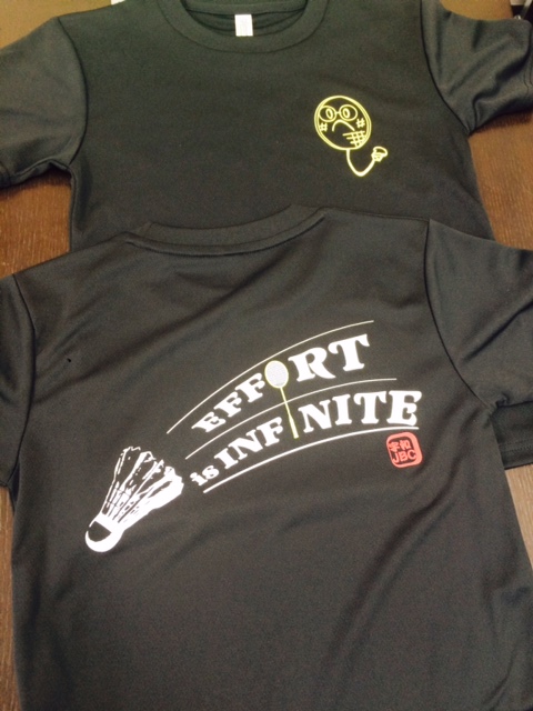 バドミントンクラブTシャツ"
