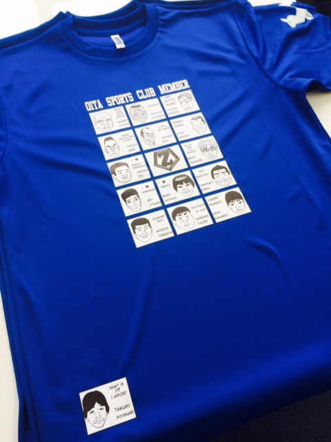 会社Tシャツ"
